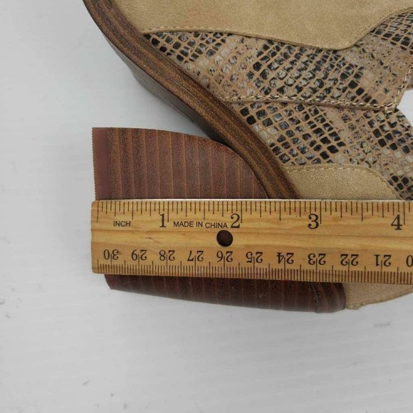 Vince Camuto Womens Gannilla Ankle Boots Brown Leather Zip Heel Snake Panel 6.5M - Picture 16 of 16